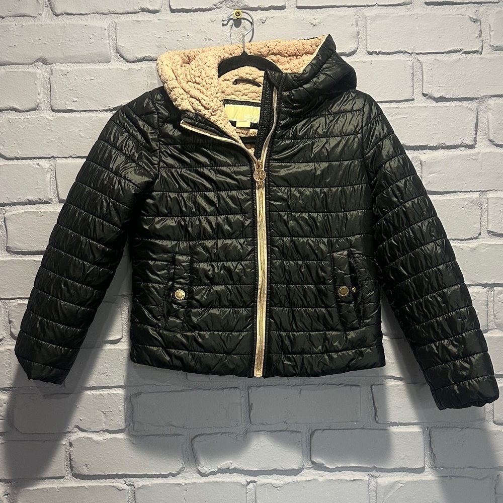 NWOT Michael Kors Black Puffer Jacket with Cream Lining size 7/8
